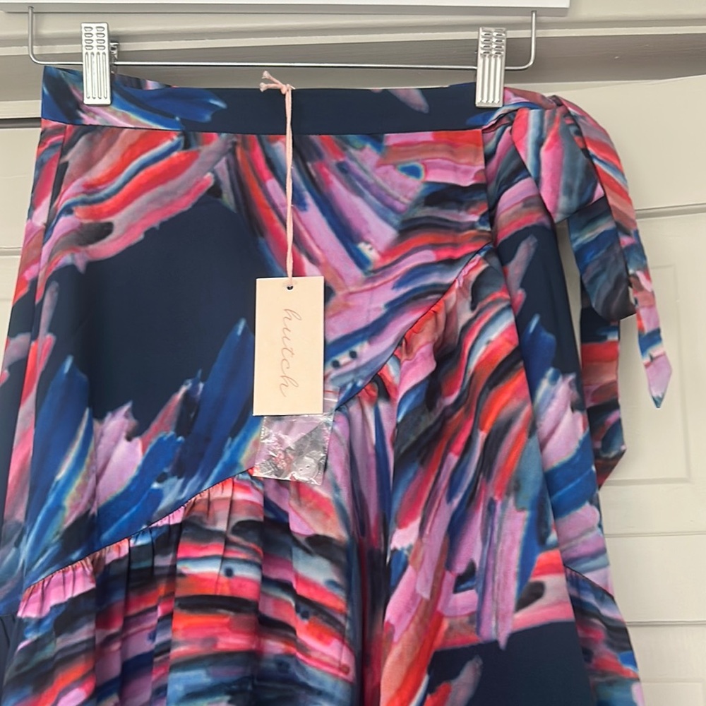Colorful Abstract Wrap Skirt - Picture 2 of 6
